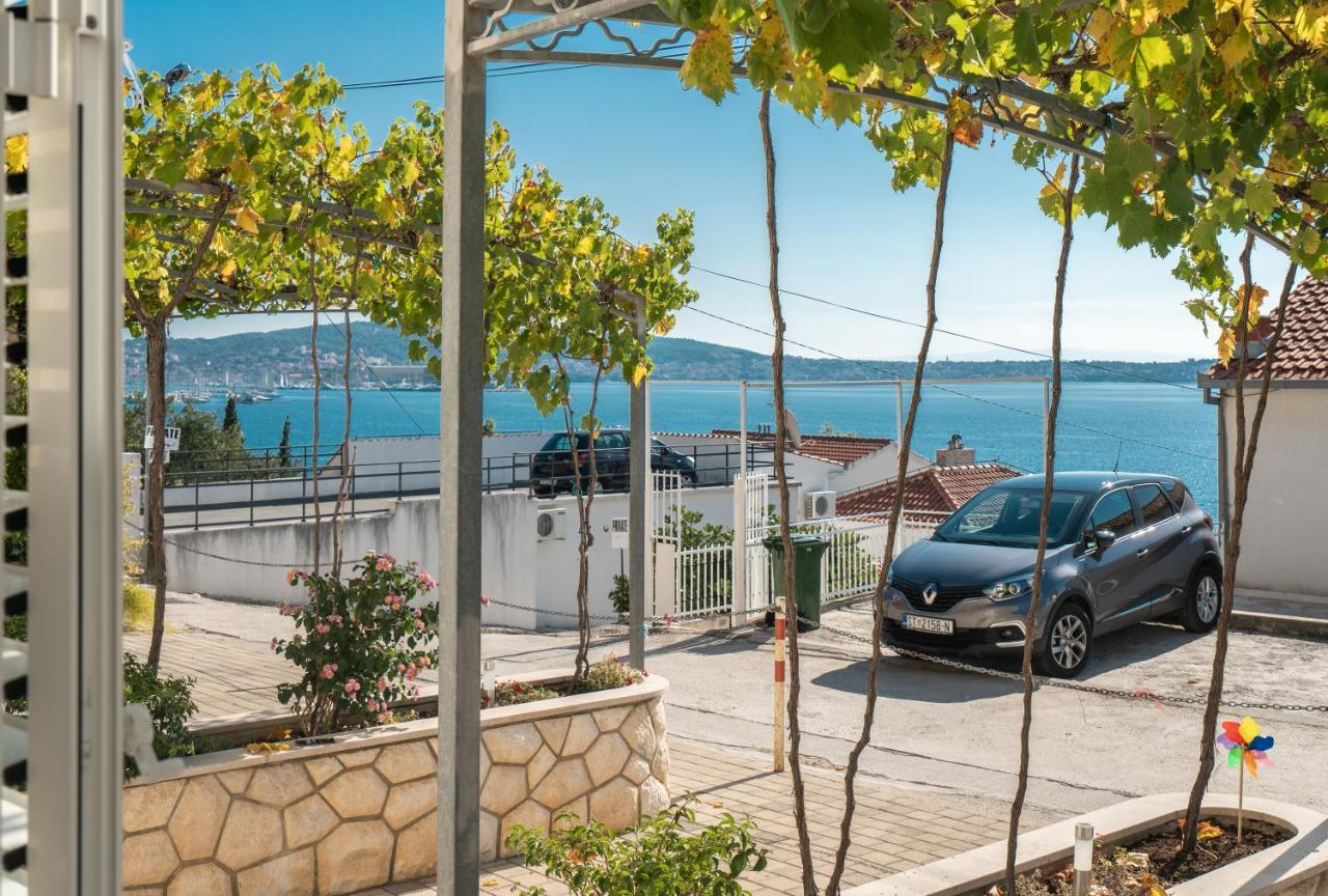 Apartments More Trogir Habitación foto